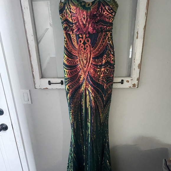 Sequin Gown - Picture 2 of 3